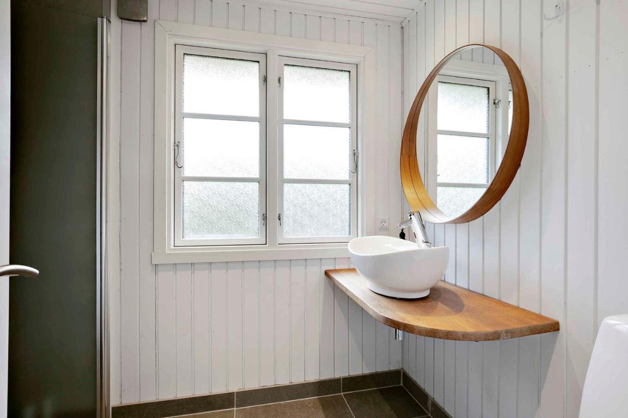 Nyistandsat Sommerhus Med Kaerlighed Og Sjael Kyndelose エクステリア 写真
